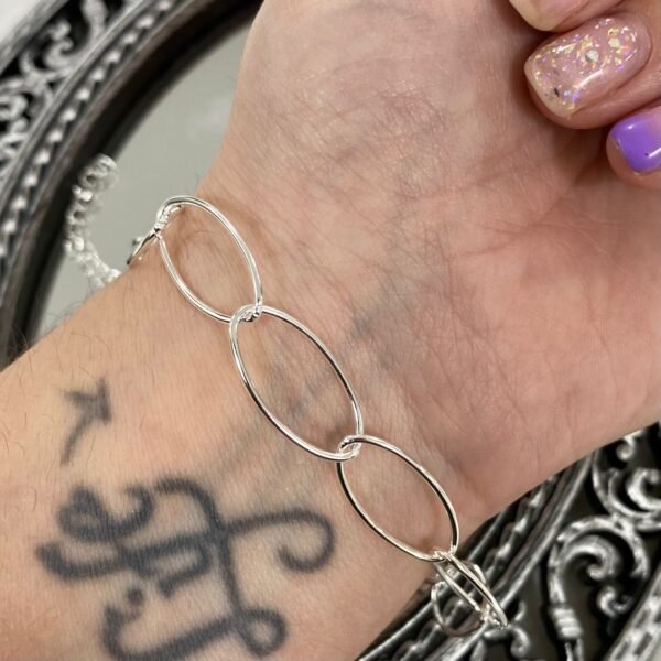 a a pulsera oval grande